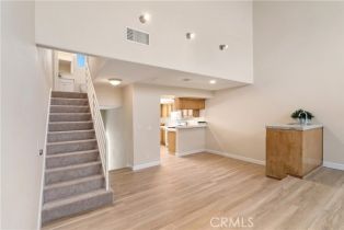 Condominium, 14853 Hartsook st, Sherman Oaks, CA 91403 - 4