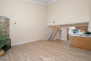 Condominium, 14853 Hartsook st, Sherman Oaks, CA 91403 - 5