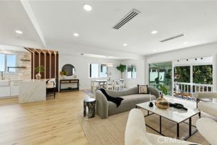 Single Family Residence, 13021 Killion st, Sherman Oaks, CA 91401 - 4