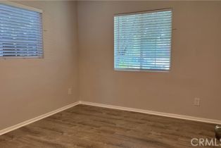 Single Family Residence, 10523 Hayvenhurst ave, Granada Hills, CA 91344 - 10