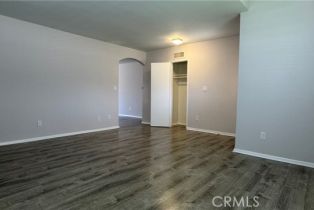Single Family Residence, 10523 Hayvenhurst ave, Granada Hills, CA 91344 - 14
