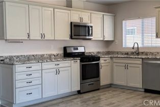 Single Family Residence, 10523 Hayvenhurst ave, Granada Hills, CA 91344 - 5