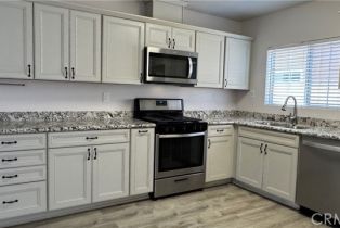 Residential Lease, 10523 Hayvenhurst AVE, Granada Hills, CA  Granada Hills, CA 91344