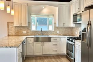 Single Family Residence, 15283 Valley Vista blvd, Sherman Oaks, CA 91403 - 3