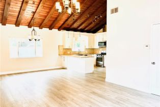 Single Family Residence, 15283 Valley Vista blvd, Sherman Oaks, CA 91403 - 5