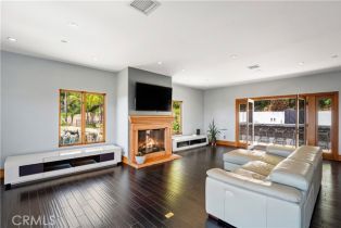 Single Family Residence, 24410 Mulholland, Calabasas, CA 91302 - 8