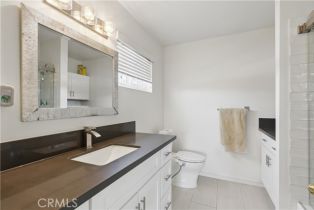 Condominium, 11445 Moorpark st, Studio City, CA 91602 - 12