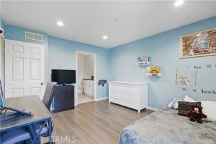 Condominium, 11445 Moorpark st, Studio City, CA 91602 - 14