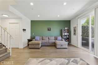 Condominium, 11445 Moorpark st, Studio City, CA 91602 - 3