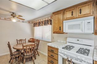 Single Family Residence, 9939 Hanna ave, Chatsworth, CA 91311 - 15