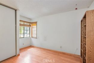 Single Family Residence, 9939 Hanna ave, Chatsworth, CA 91311 - 29