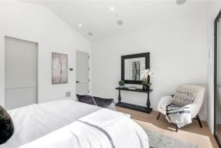 Single Family Residence, 14602 Morrison st, Sherman Oaks, CA 91403 - 11