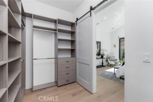 Single Family Residence, 14602 Morrison st, Sherman Oaks, CA 91403 - 14