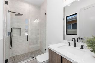 Single Family Residence, 14602 Morrison st, Sherman Oaks, CA 91403 - 6