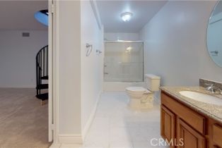 Single Family Residence, 22500 Summit Ridge cir, Chatsworth, CA 91311 - 23