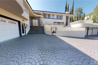 Single Family Residence, 22500 Summit Ridge cir, Chatsworth, CA 91311 - 3