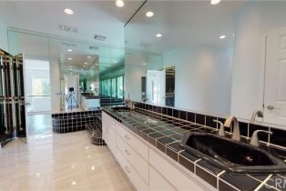 Single Family Residence, 22500 Summit Ridge cir, Chatsworth, CA 91311 - 32