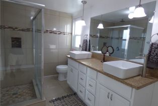 Single Family Residence, 5650 Lake Lindero dr, Agoura Hills, CA 91301 - 4