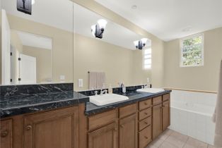 Condominium, 5753 White Oak ave, Encino, CA 91316 - 17