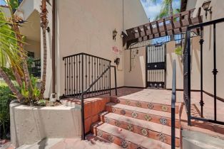 Condominium, 5753 White Oak AVE, Encino, CA  Encino, CA 91316