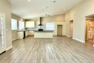 Single Family Residence, 17223 Kingsbury st, Granada Hills, CA 91344 - 13