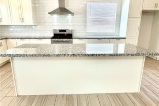 Single Family Residence, 17223 Kingsbury st, Granada Hills, CA 91344 - 8