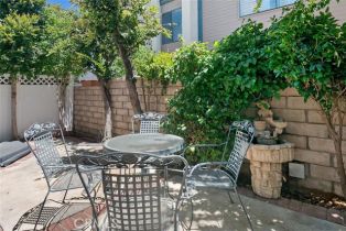 Townhouse, 18850 Hatteras st, Tarzana, CA 91356 - 13
