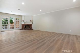 Townhouse, 18850 Hatteras st, Tarzana, CA 91356 - 5