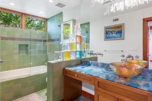 Single Family Residence, 11485 Awenita ct, Chatsworth, CA 91311 - 43