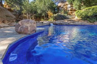 Single Family Residence, 11485 Awenita ct, Chatsworth, CA 91311 - 56