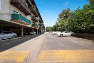 Condominium, 5460 White Oak ave, Encino, CA 91316 - 19