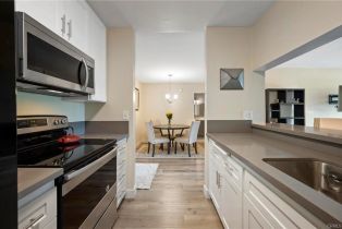 Condominium, 5460 White Oak ave, Encino, CA 91316 - 4