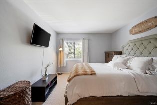 Condominium, 5460 White Oak ave, Encino, CA 91316 - 7