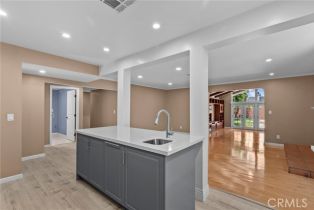 Single Family Residence, 15711 Hiawatha st, Granada Hills, CA 91344 - 12