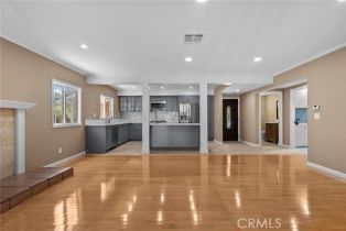 Single Family Residence, 15711 Hiawatha st, Granada Hills, CA 91344 - 13