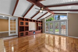 Single Family Residence, 15711 Hiawatha st, Granada Hills, CA 91344 - 18