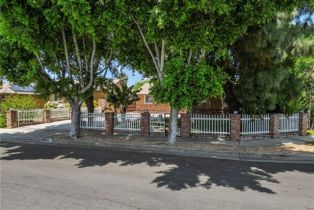 Single Family Residence, 15711 Hiawatha st, Granada Hills, CA 91344 - 3