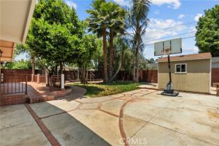 Single Family Residence, 15711 Hiawatha st, Granada Hills, CA 91344 - 37