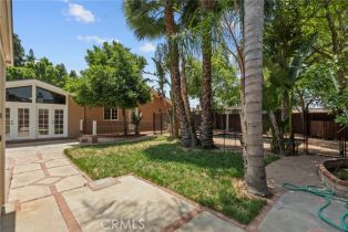 Single Family Residence, 15711 Hiawatha st, Granada Hills, CA 91344 - 38