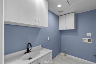 Single Family Residence, 15711 Hiawatha st, Granada Hills, CA 91344 - 42