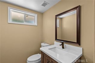 Single Family Residence, 15711 Hiawatha st, Granada Hills, CA 91344 - 43