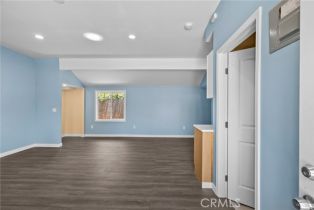 Single Family Residence, 15711 Hiawatha st, Granada Hills, CA 91344 - 45