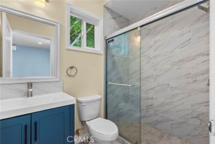 Single Family Residence, 15711 Hiawatha st, Granada Hills, CA 91344 - 46