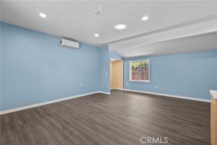 Single Family Residence, 15711 Hiawatha st, Granada Hills, CA 91344 - 47