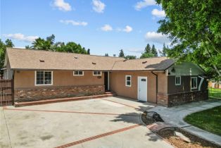 Single Family Residence, 15711 Hiawatha st, Granada Hills, CA 91344 - 5
