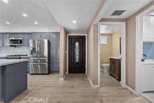 Single Family Residence, 15711 Hiawatha st, Granada Hills, CA 91344 - 8