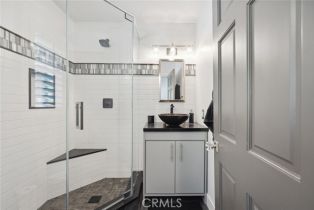 Single Family Residence, 24311 Sylvan Glen rd, Calabasas, CA 91302 - 13