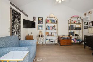 Single Family Residence, 24311 Sylvan Glen rd, Calabasas, CA 91302 - 19