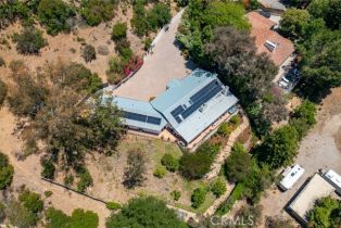 Single Family Residence, 24311 Sylvan Glen rd, Calabasas, CA 91302 - 36
