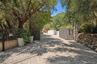 Single Family Residence, 24311 Sylvan Glen rd, Calabasas, CA 91302 - 38